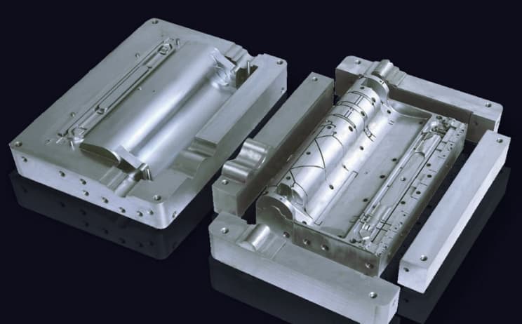 advantages of aluminum molds