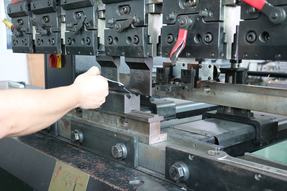 rapid sheet metal fabrication services