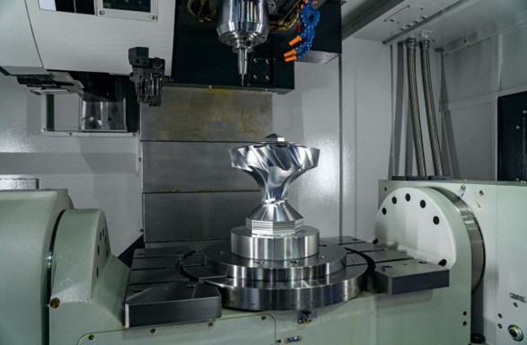 difference between 5 axis vs 3+2 axis cnc machining