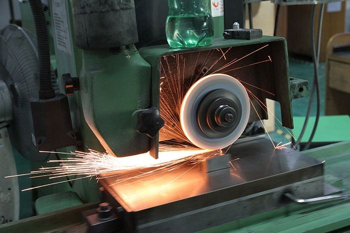grinding machining process