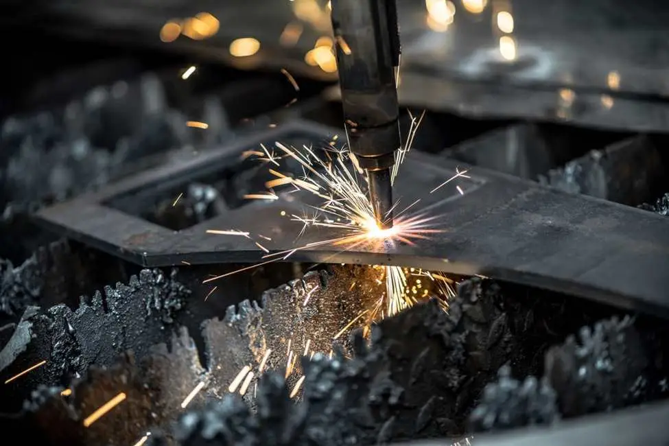 cutting cast iron