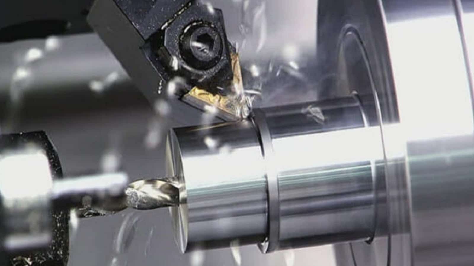 cnc lathe working